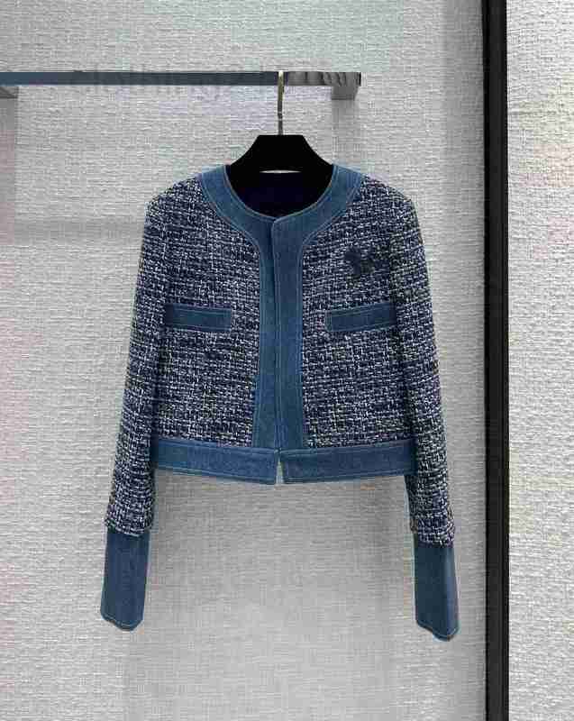 Women' Jackets Designer Milan Runway 2023 New Spring O Neck Long Sleeve Panelled Sweaters Brand Same Style Outerwear 0207-4 M4LP, Contrast color
Women' Jackets Designer Milan Runway 2023 New Spring O Neck Long Sleeve Panelled Sweaters Brand Same Style Outerwear 0207-4 M4LP, Contrast color