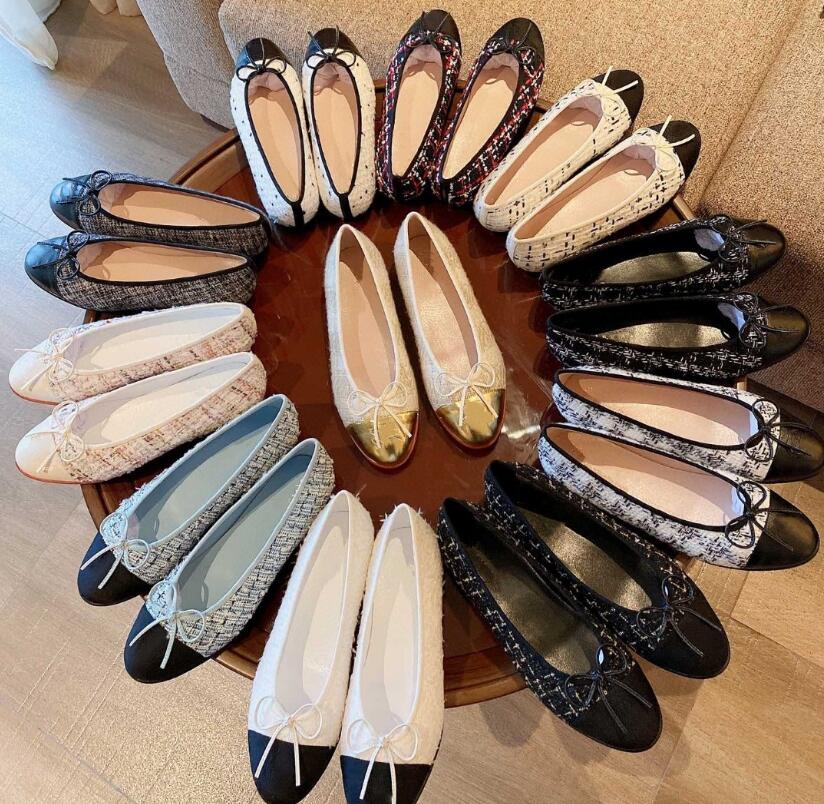 Designer Dress Shoes Loafers Cowhide Letter Bow Ballet Dance Shoes Fashion Women Black Flat Boat Shoe Lady Leather Trample Lazy Large Size 34-41 No Box, #15
Designer Dress Shoes Loafers Cowhide Letter Bow Ballet Dance Shoes Fashion Women Black Flat Boat Shoe Lady Leather Trample Lazy Large Size 34-41 No Box, #15