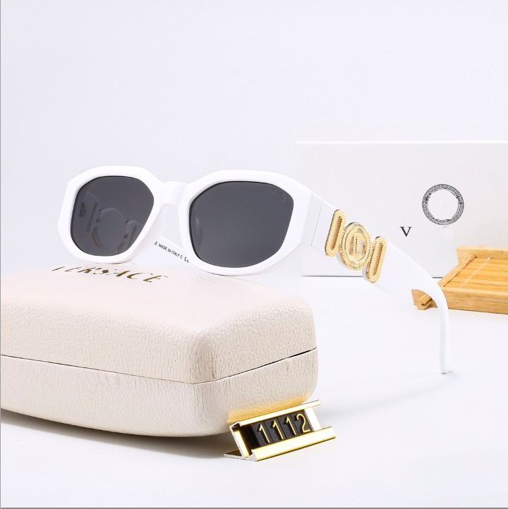 Luxury designer Polarized Sunglasses versage Man Woman Personality Unisex Goggle Beach Sun Glasses Retro Small Frame Luxury Design UV400 With Box Q3uT