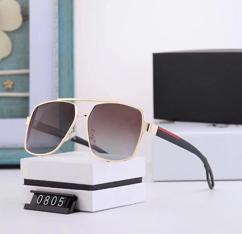 New Sunglasses Women's Metal Large Frame Glasses Frame Trend Street Snap Sunglasses UV Protection Sunglasses
New Sunglasses Women's Metal Large Frame Glasses Frame Trend Street Snap Sunglasses UV Protection Sunglasses