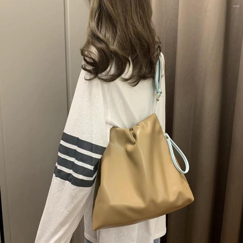 Evening Bags Fashion Color Block Design Fresh Black Khaki Grey Shoulder Handbag For Women Pu Leather Daily Novelty Crossbody Bag
Evening Bags Fashion Color Block Design Fresh Black Khaki Grey Shoulder Handbag For Women Pu Leather Daily Novelty Crossbody Bag