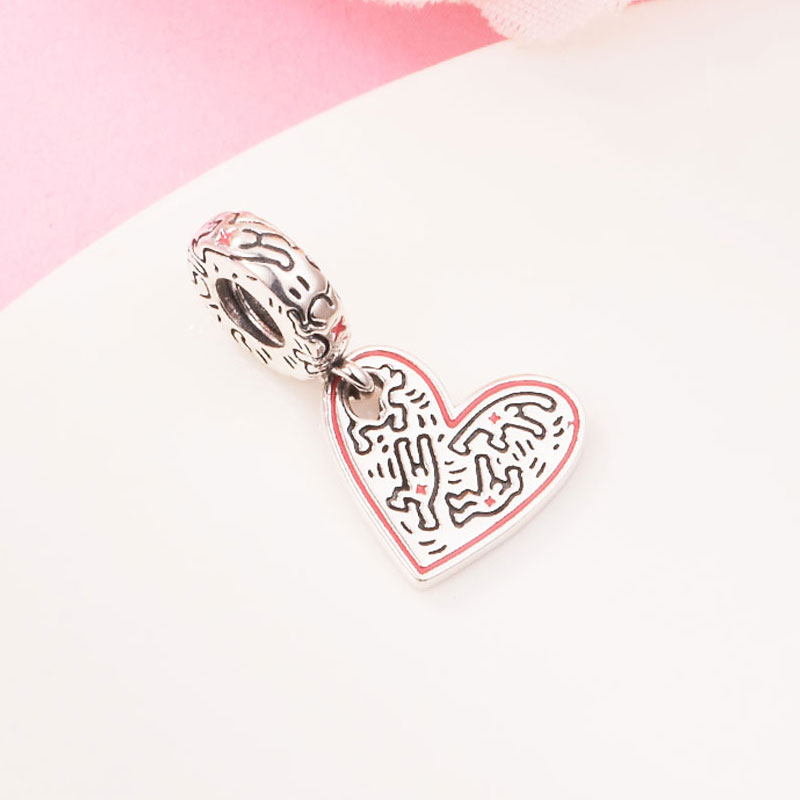 925 Sterling Silver Line Art People Heart Dangle Bead Fits European Jewelry Pandora Style Charm Bracelets
925 Sterling Silver Line Art People Heart Dangle Bead Fits European Jewelry Pandora Style Charm Bracelets