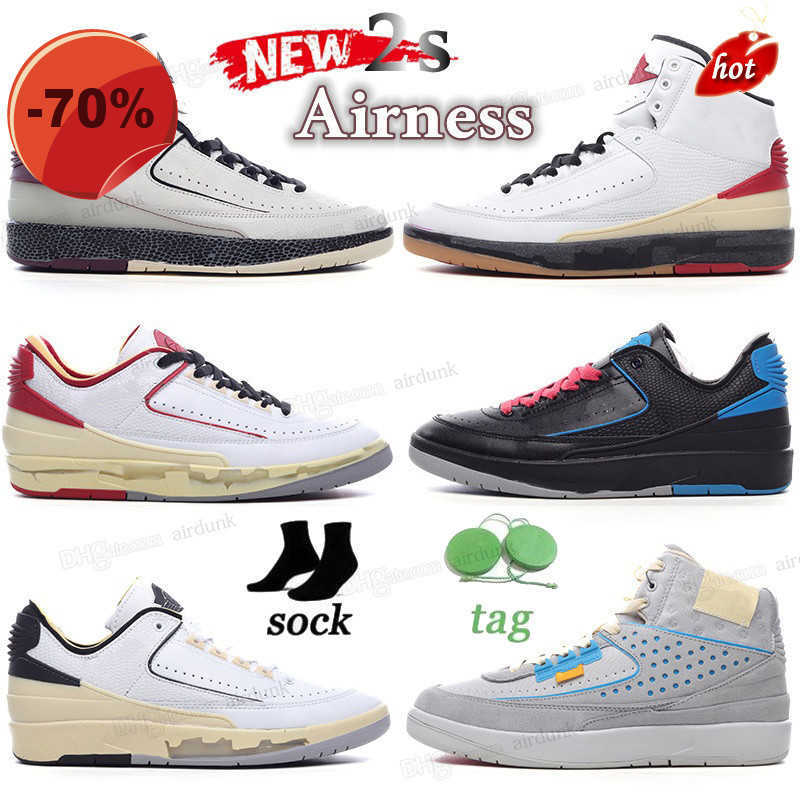 Sandals Sandals men New Jumpman 2 2s Low SP Basketball Shoes White Varsity Red Signature Man Woman Black Royal Outdoor Sneaker Sports size 36-46 US 5.5-12
Sandals Sandals men New Jumpman 2 2s Low SP Basketball Shoes White Varsity Red Signature Man Woman Black Royal Outdoor Sneaker Sports size 36-46 US 5.5-12