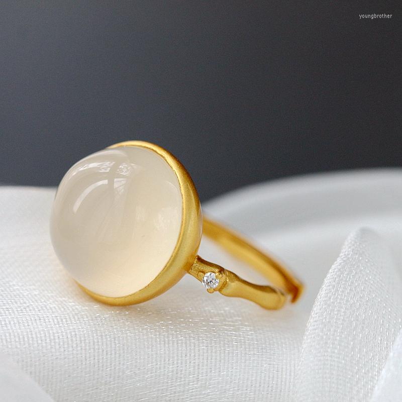 Cluster Rings Authentic 925 Sterling Silver Fashion Women Ring Inlaid Natural White Agate 18K Gold Plated Wedding Party Jewelry Gift
Cluster Rings Authentic 925 Sterling Silver Fashion Women Ring Inlaid Natural White Agate 18K Gold Plated Wedding Party Jewelry Gift