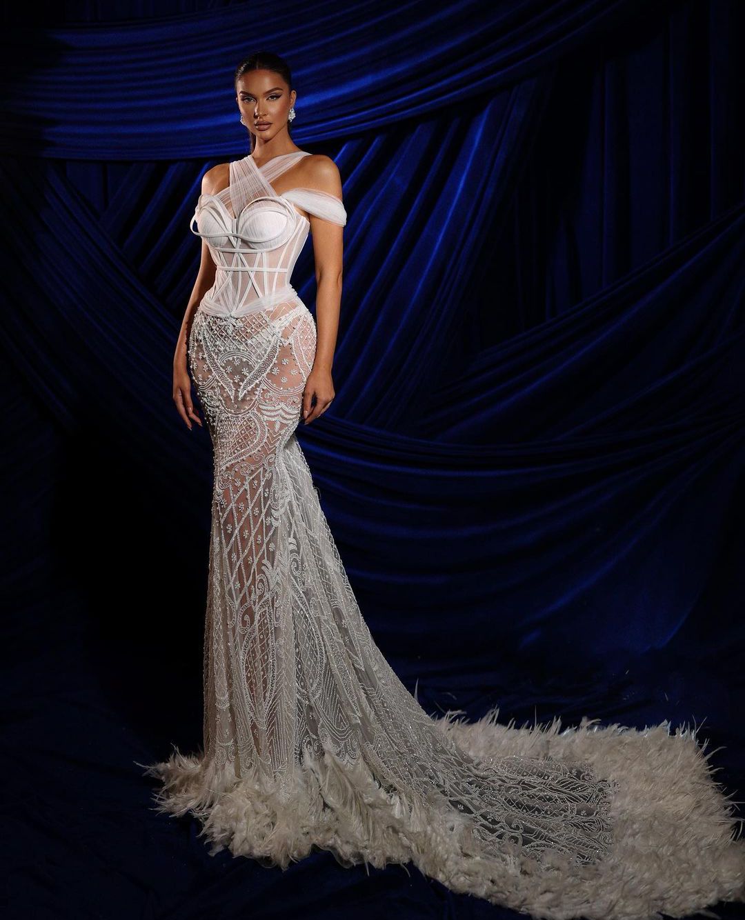 Exquisite Mermaid Prom Dresses Sleeveless V Neck 3D Lace Sexy Appliques Hollow Sequins Beaded Floor Length Celebrity Feather Evening Dresses Plus Size Custom Made, Chocolate
Exquisite Mermaid Prom Dresses Sleeveless V Neck 3D Lace Sexy Appliques Hollow Sequins Beaded Floor Length Celebrity Feather Evening Dresses Plus Size Custom Made, Chocolate