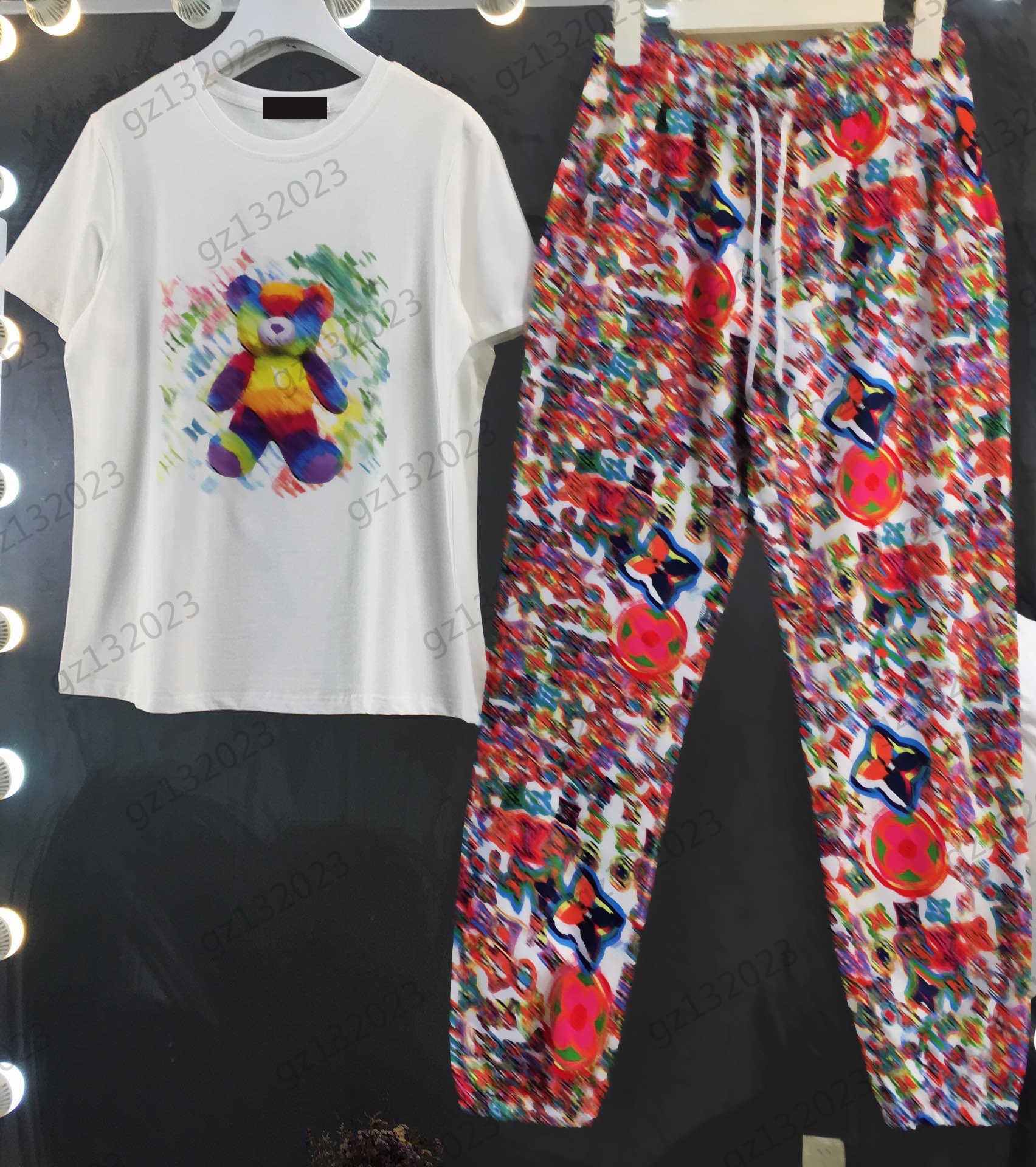 Pure Cotton Two Piece Pants Cartoon Doll Print Short Sleeve Casual T-shirt Classic Logo Jacquard Loose Fashion Trousers 2 Colors Womens Clothing
Pure Cotton Two Piece Pants Cartoon Doll Print Short Sleeve Casual T-shirt Classic Logo Jacquard Loose Fashion Trousers 2 Colors Womens Clothing