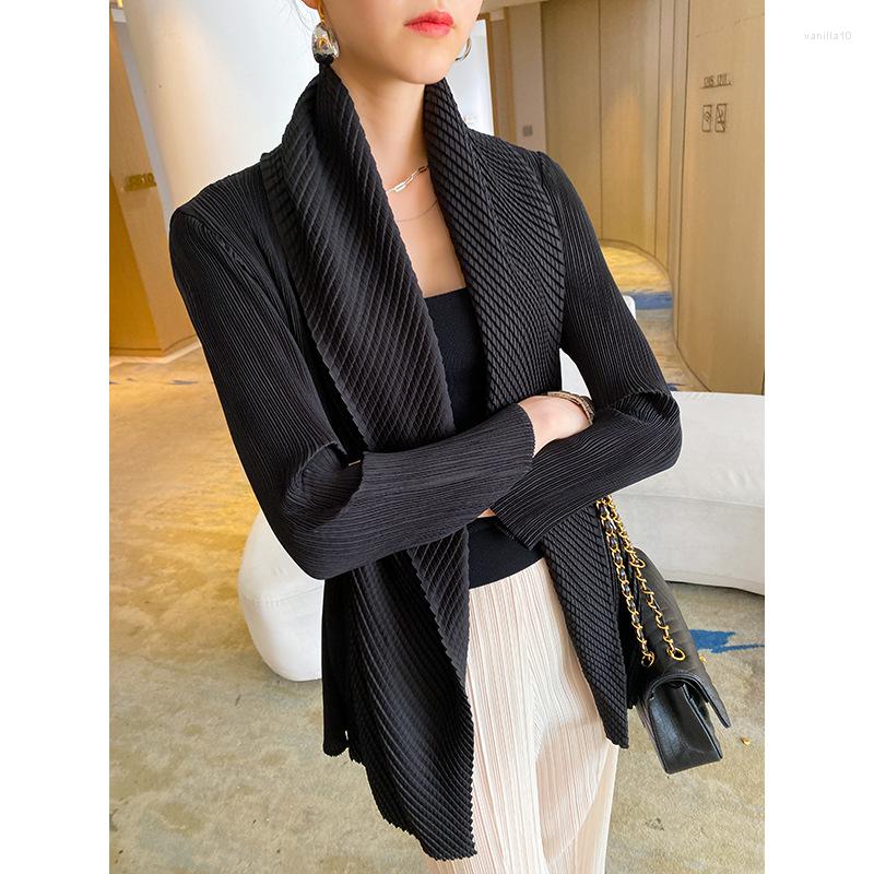 Women's Jackets Miyake Pleated Women Fall 2023 Spring Winter Loose Cardigan Turn Down Collar Short Coat Luxury Clothes, Black
Women's Jackets Miyake Pleated Women Fall 2023 Spring Winter Loose Cardigan Turn Down Collar Short Coat Luxury Clothes, Black