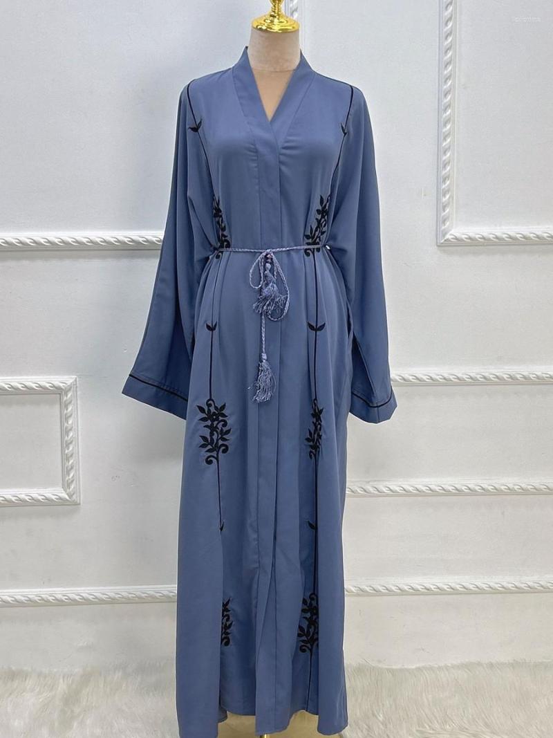 Ethnic Clothing Muslim Dubai Abaya Islam Ramadan Robe Kimono Cardigan Caftan Marocain Femme Musulman Women Embroidery Evening Party Maxi
Ethnic Clothing Muslim Dubai Abaya Islam Ramadan Robe Kimono Cardigan Caftan Marocain Femme Musulman Women Embroidery Evening Party Maxi