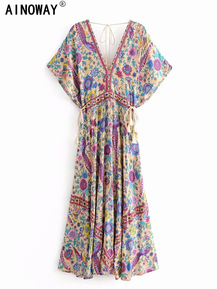 Casual Dresses Vintage Chic Women Peacock Floral Print Bat Sleeve Beach Bohemian Maxi Robe Ladies V-neck Tassel Summer Boho Dress 230217, Red
Casual Dresses Vintage Chic Women Peacock Floral Print Bat Sleeve Beach Bohemian Maxi Robe Ladies V-neck Tassel Summer Boho Dress 230217, Red