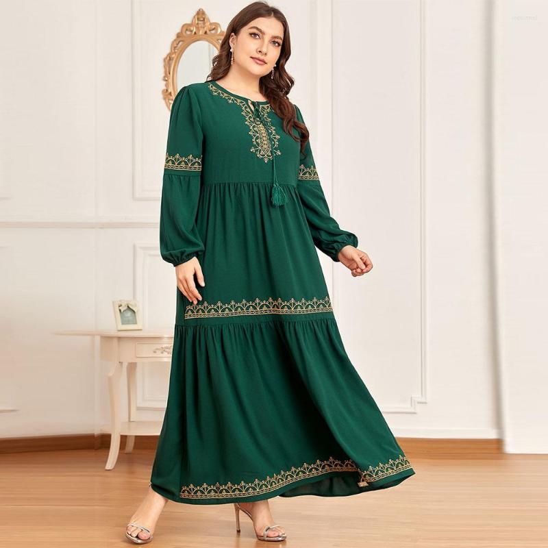 Ethnic Clothing Large Size Women's Arab Muslim Fashion Gold Line Embroidered Long Dress For Women Dubai Middle East High Quality
Ethnic Clothing Large Size Women's Arab Muslim Fashion Gold Line Embroidered Long Dress For Women Dubai Middle East High Quality