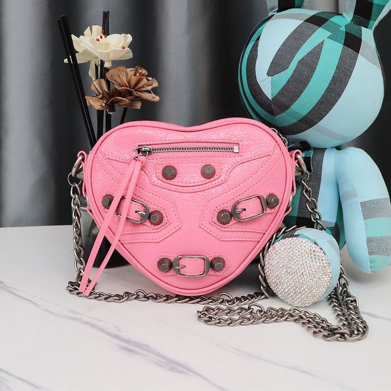2023 New Cute Heart Shape Girls Womens Vegan Leather Small Handle Satchel Crossbody Purse fashion versatile, Black
2023 New Cute Heart Shape Girls Womens Vegan Leather Small Handle Satchel Crossbody Purse fashion versatile, Black