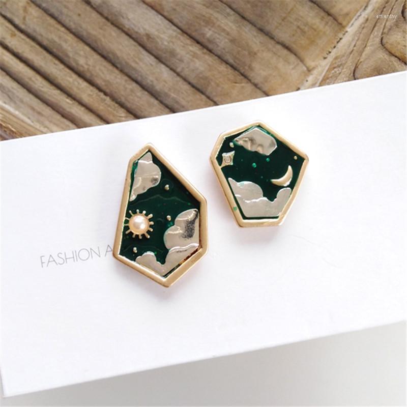 Stud Earrings Korean Fashion Geometric Creative Girl Cute Romantic Moon Clouds Pearl For Women Gifts Jewelry 2023Stud Effi22
Stud Earrings Korean Fashion Geometric Creative Girl Cute Romantic Moon Clouds Pearl For Women Gifts Jewelry 2023Stud Effi22