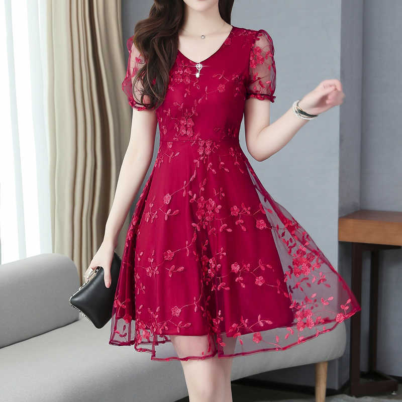 Casual Dresses Lace Summer Dress Women 2022 New Short Sleeve Floral Elegant Party Dress Female Vestidos Mujer Red Black Dresses Ladies Robe Z0216
Casual Dresses Lace Summer Dress Women 2022 New Short Sleeve Floral Elegant Party Dress Female Vestidos Mujer Red Black Dresses Ladies Robe Z0216