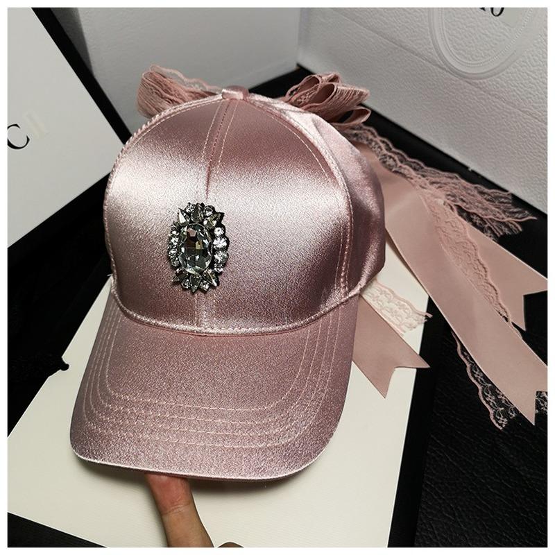 Ball Caps Satin Sheen Lace Bowknow Lady Baseball Hat Women Leisure Cap Women's Summer Fedoras Brand Stylish White / BlackBall
Ball Caps Satin Sheen Lace Bowknow Lady Baseball Hat Women Leisure Cap Women's Summer Fedoras Brand Stylish White / BlackBall