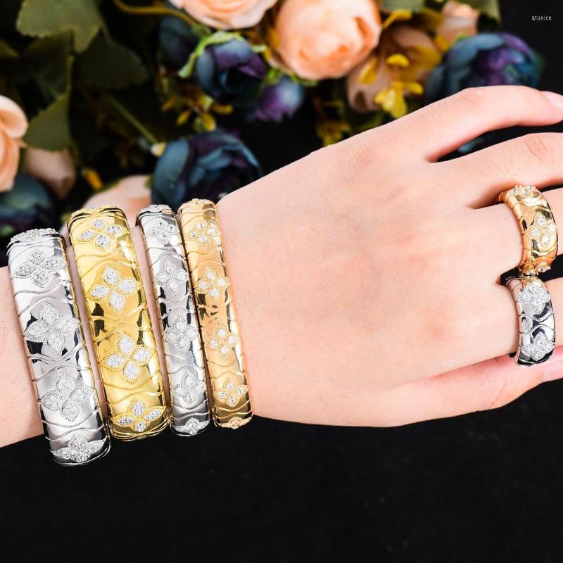 Necklace Earrings Set Siscathy Fashion Luxury Zircon Jewelry For Women Arab Dubai 2PCS Ring Bracelets Bangle Boutique Party Daily, Picture shown
Necklace Earrings Set Siscathy Fashion Luxury Zircon Jewelry For Women Arab Dubai 2PCS Ring Bracelets Bangle Boutique Party Daily, Picture shown