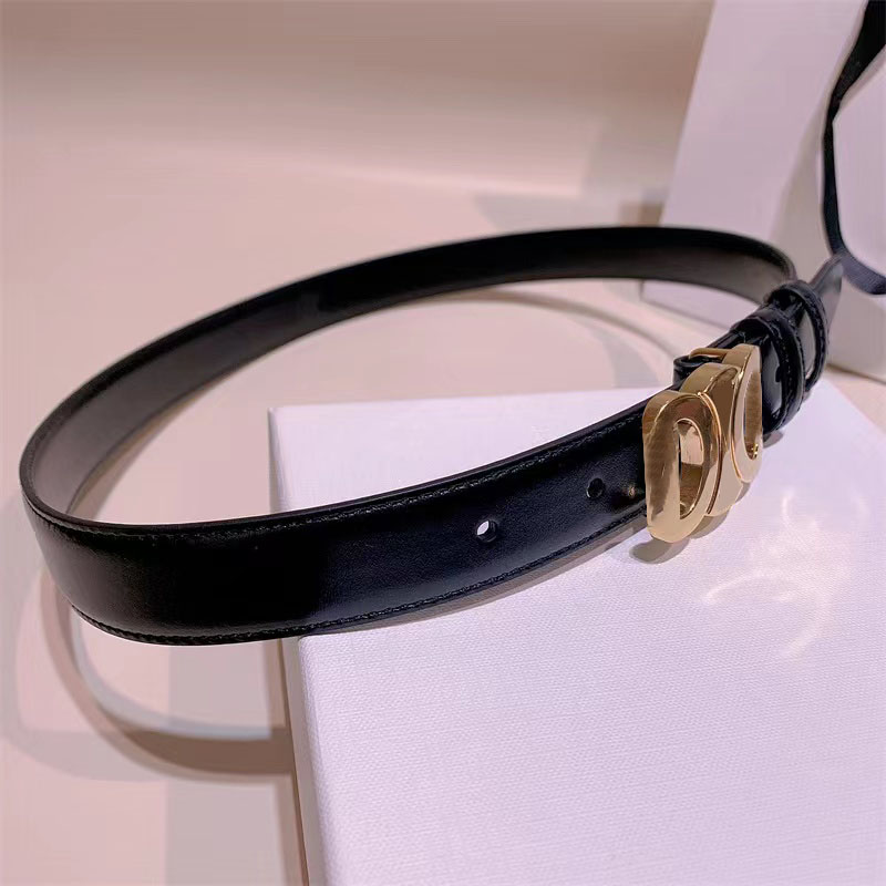Fashion belt for woman designer retrodesign thin waist belts mens womens smooth buckle genuine cowhide 20 styles optional well quality designer white waistband, As pics
Fashion belt for woman designer retrodesign thin waist belts mens womens smooth buckle genuine cowhide 20 styles optional well quality designer white waistband, As pics