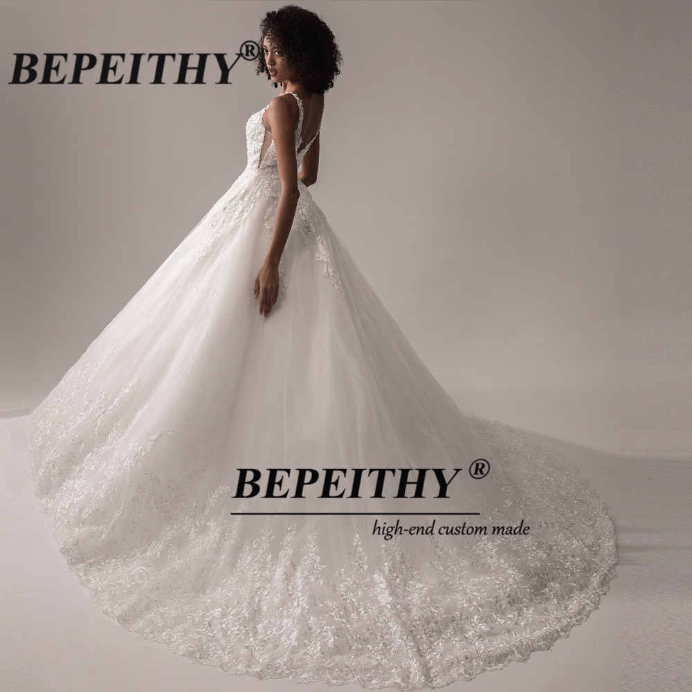 Party Dresses BEPEITHY Deep V Neck Lace Wedding Dress ForWomen Princess Bridal Court Train Sleeveless Indian Ivory Wedding Bouquet Dress 230217