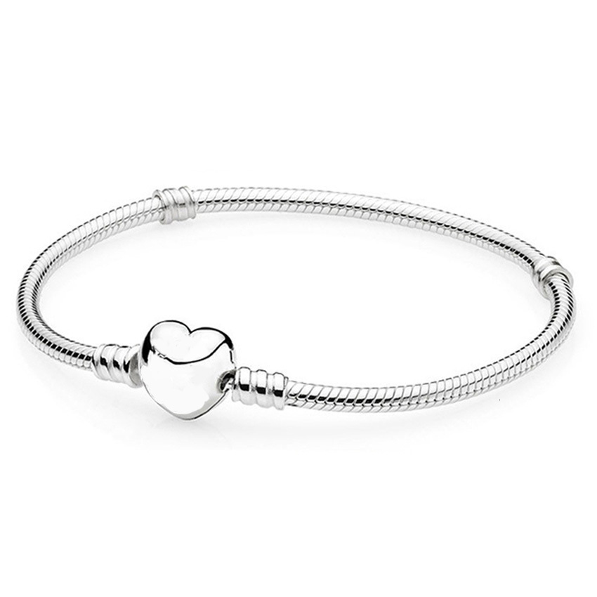 Bangle Original Rose Moments Pave ful Heart Clasp Snake Chain Bracelet Fit Fashion 925 Sterling Silver Charm DIY Jewelry 230216