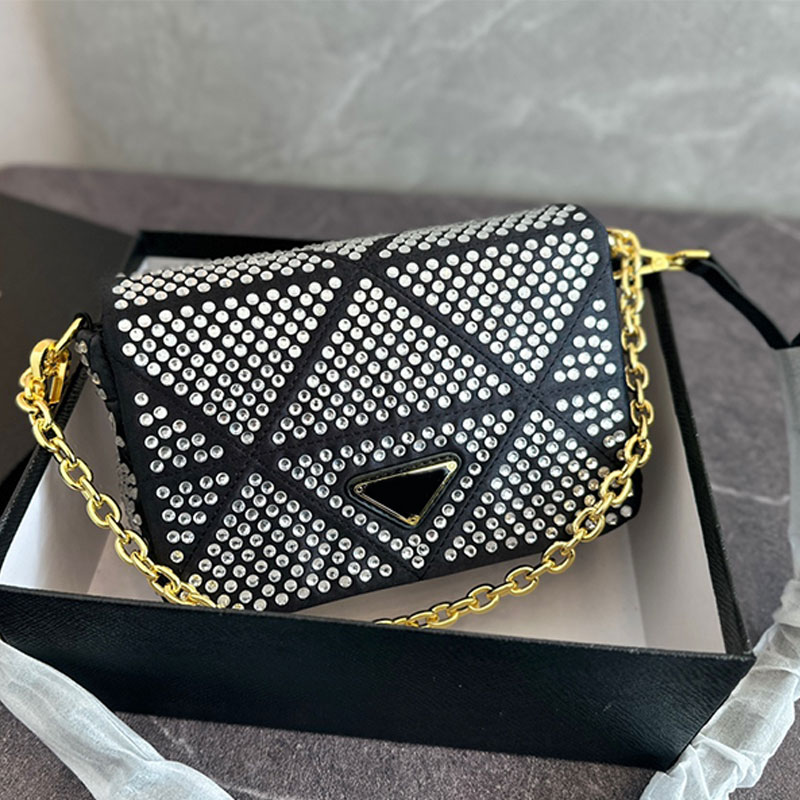 Diamonds Flap Crossbody Bag Chain Handbag Purse Dinner Shoulder Bags Fashion Letters Triangle Sign Inside Zip Pocket Crystal Wallets
Diamonds Flap Crossbody Bag Chain Handbag Purse Dinner Shoulder Bags Fashion Letters Triangle Sign Inside Zip Pocket Crystal Wallets