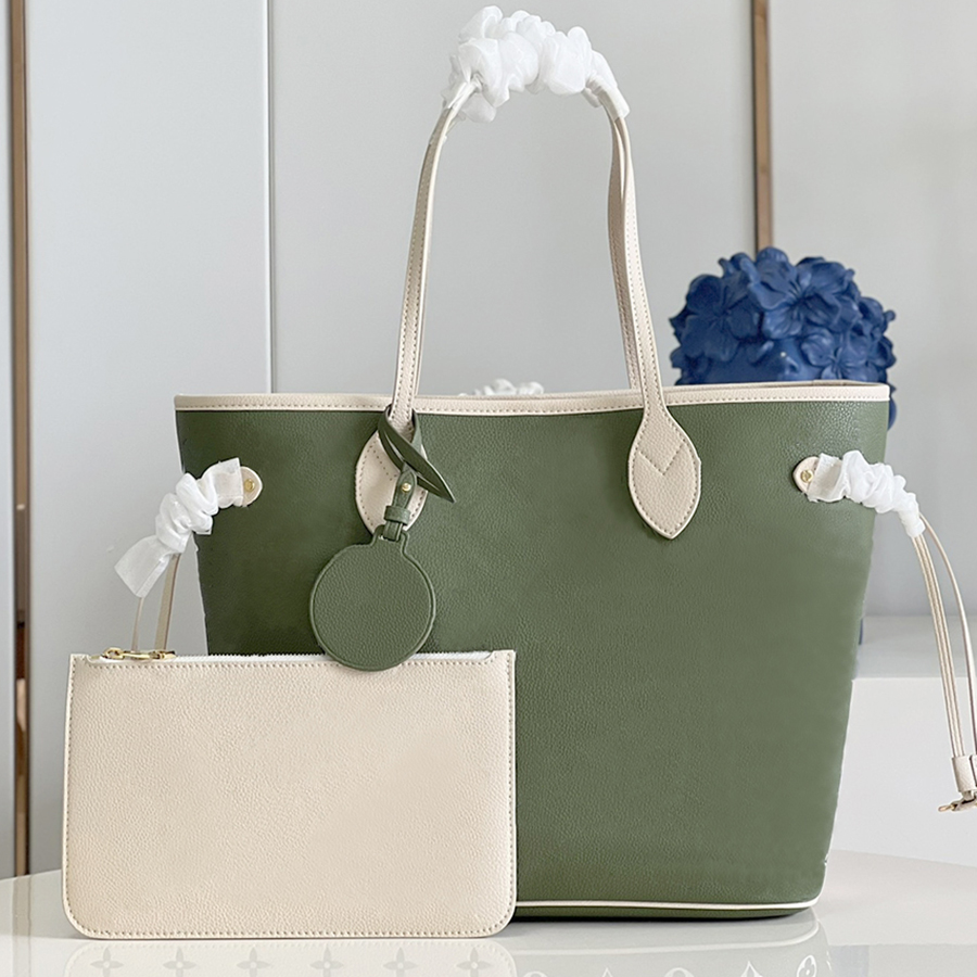 Totes 1:1 Quality DesignerShoulder Bag 31cm Luxurious Handbag M46102 With Box ML016
Totes 1:1 Quality DesignerShoulder Bag 31cm Luxurious Handbag M46102 With Box ML016