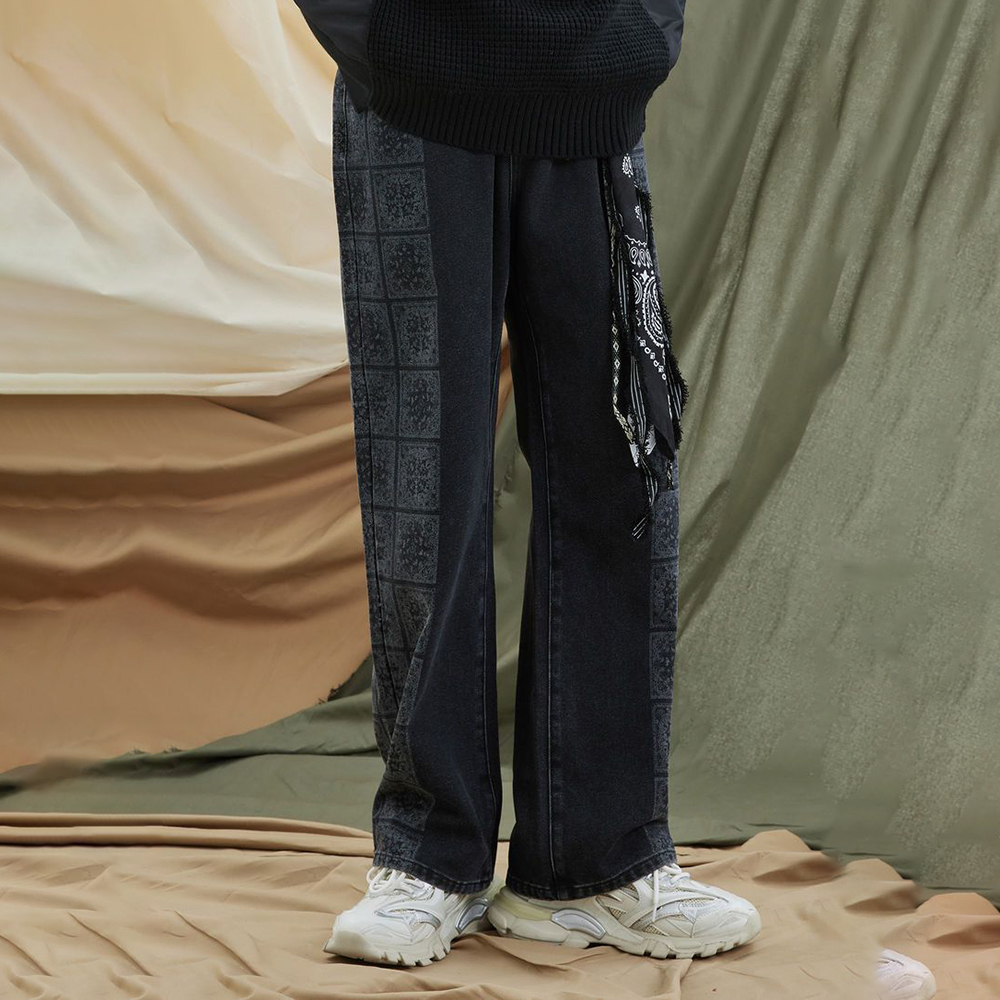 Men s Jeans Korean Ins Paisley Splicing Straight Wide Leg High Street Harajuku Vintage Retro Men Pants Denim Print Trousers 230217, Black
Men s Jeans Korean Ins Paisley Splicing Straight Wide Leg High Street Harajuku Vintage Retro Men Pants Denim Print Trousers 230217, Black