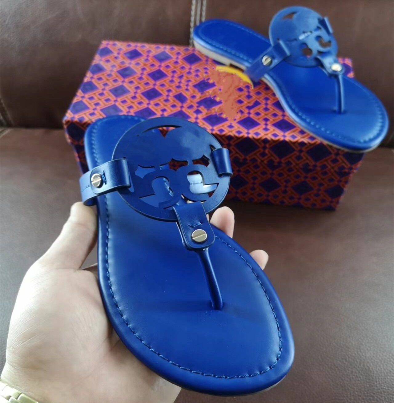 Summer Designer Slipper Slide Brand Sandals Fashion Women Beach Outdoor Flat Flip Flops Genuine Leather Lady Women Shoes Ladies Slippers Size 35-43 No Box, #14
Summer Designer Slipper Slide Brand Sandals Fashion Women Beach Outdoor Flat Flip Flops Genuine Leather Lady Women Shoes Ladies Slippers Size 35-43 No Box, #14