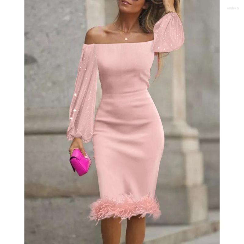 Casual Dresses Summer Women Glitter Off Shoulder Feather Trim Party Dress Fashion Femme Lantern Sleeve Midi Skinny 2023 Sexy Lady Wear, Pink
Casual Dresses Summer Women Glitter Off Shoulder Feather Trim Party Dress Fashion Femme Lantern Sleeve Midi Skinny 2023 Sexy Lady Wear, Pink