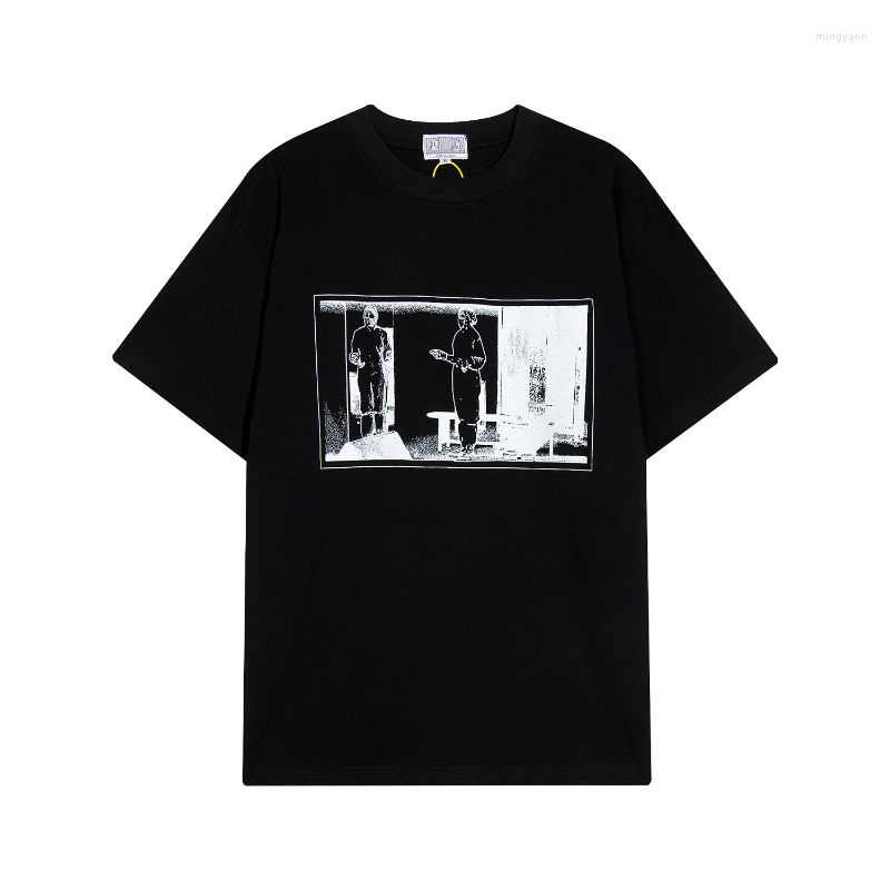 Men' T Shirts 23SS Portrait Printing In Black And White Cavempt Shirt Men Women EU Size Cotton Top Tee Casual Summer Harajuku
Men' T Shirts 23SS Portrait Printing In Black And White Cavempt Shirt Men Women EU Size Cotton Top Tee Casual Summer Harajuku