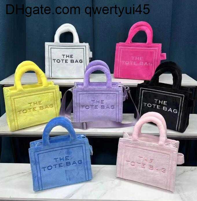 qwertyui45 Shoulder Bags Designer Bag Winter Plush Tote Bag High Quality Brand Bags Handbags Women 021723H, 04
qwertyui45 Shoulder Bags Designer Bag Winter Plush Tote Bag High Quality Brand Bags Handbags Women 021723H, 04