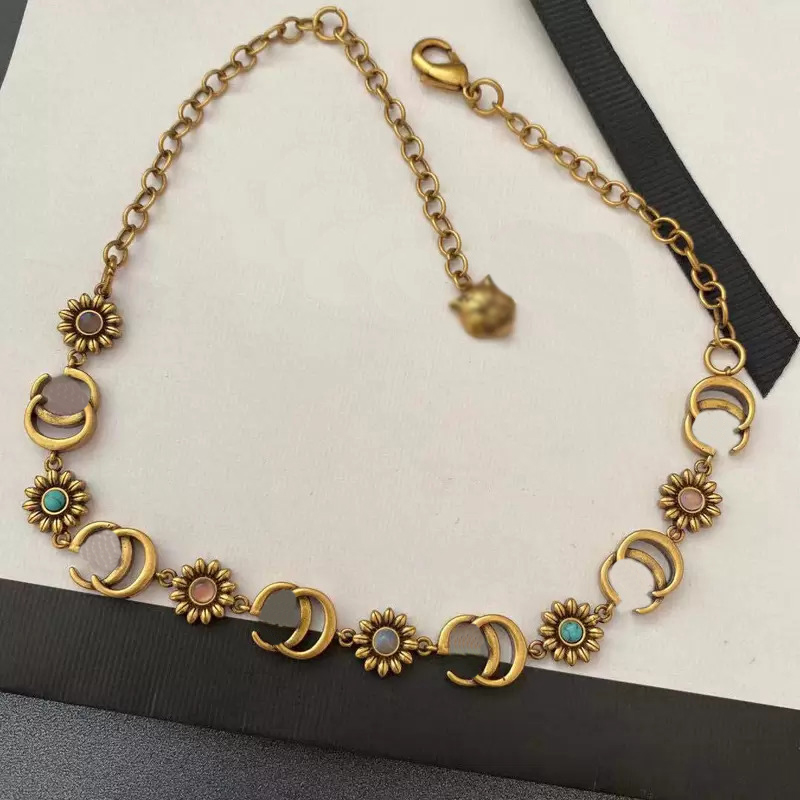 18K Gold Plated Brass Copper Designer Necklaces Choker Chain G-Letter Pendants Fashion Womens Necklace Wedding Jewelry Accessories B224