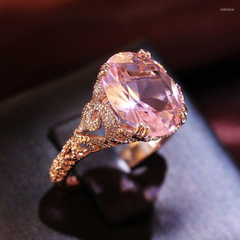 Wedding Rings CAOSHI Hollow Pattern Design Rose Gold Color Ring Light Pink Single CZ Stone Delicate Engagement Jewelry For Women
Wedding Rings CAOSHI Hollow Pattern Design Rose Gold Color Ring Light Pink Single CZ Stone Delicate Engagement Jewelry For Women