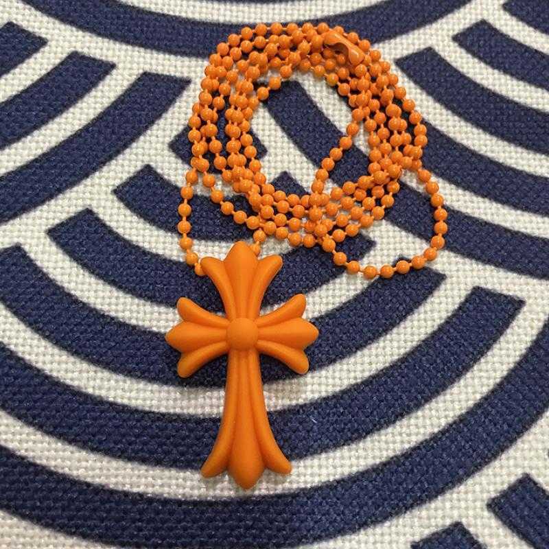 Luxury Brand Men's Heart Designer Pendant Necklace Cross Ch Chromes Fashion Women Sweater Chain Lover Gifts Naqe