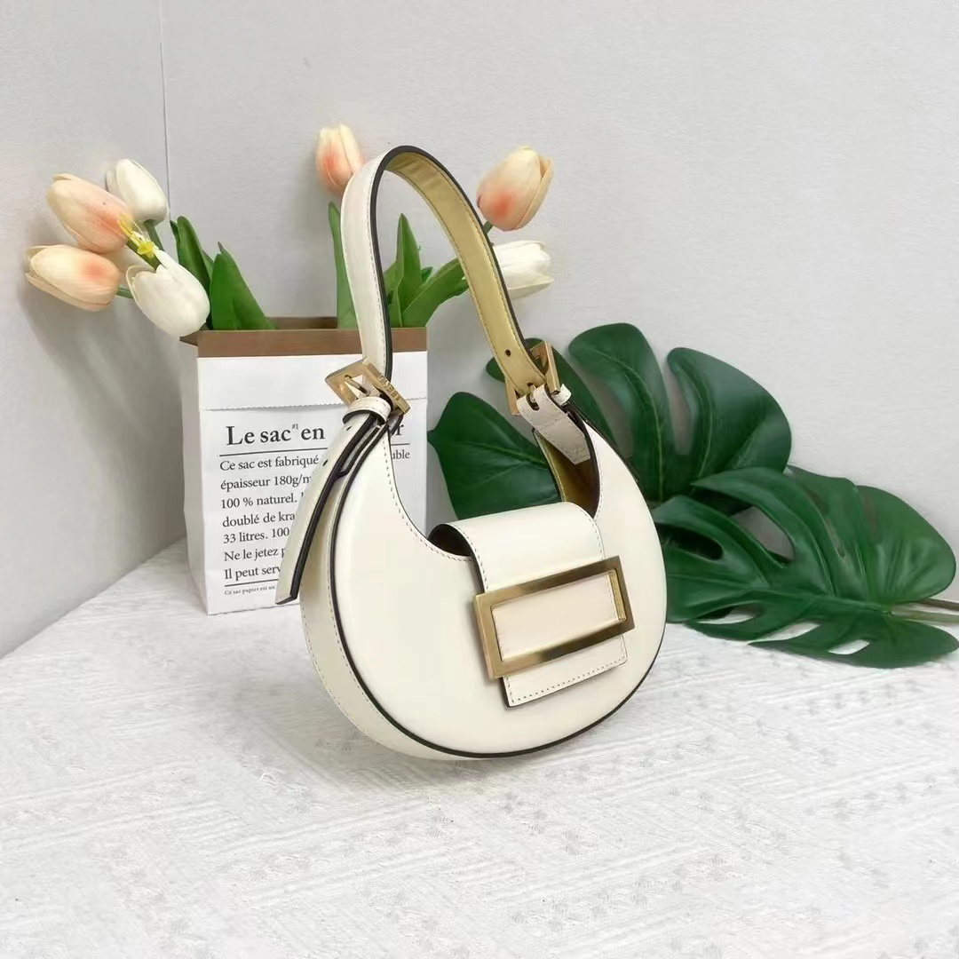 Genuine leather smooth half moon bag Designer Metal letters Women's mens tote Luxury Mini fashion clutch shoulder purses Shoulder handbag crossbody Bags, Mon0gram white
Genuine leather smooth half moon bag Designer Metal letters Women's mens tote Luxury Mini fashion clutch shoulder purses Shoulder handbag crossbody Bags, Mon0gram white