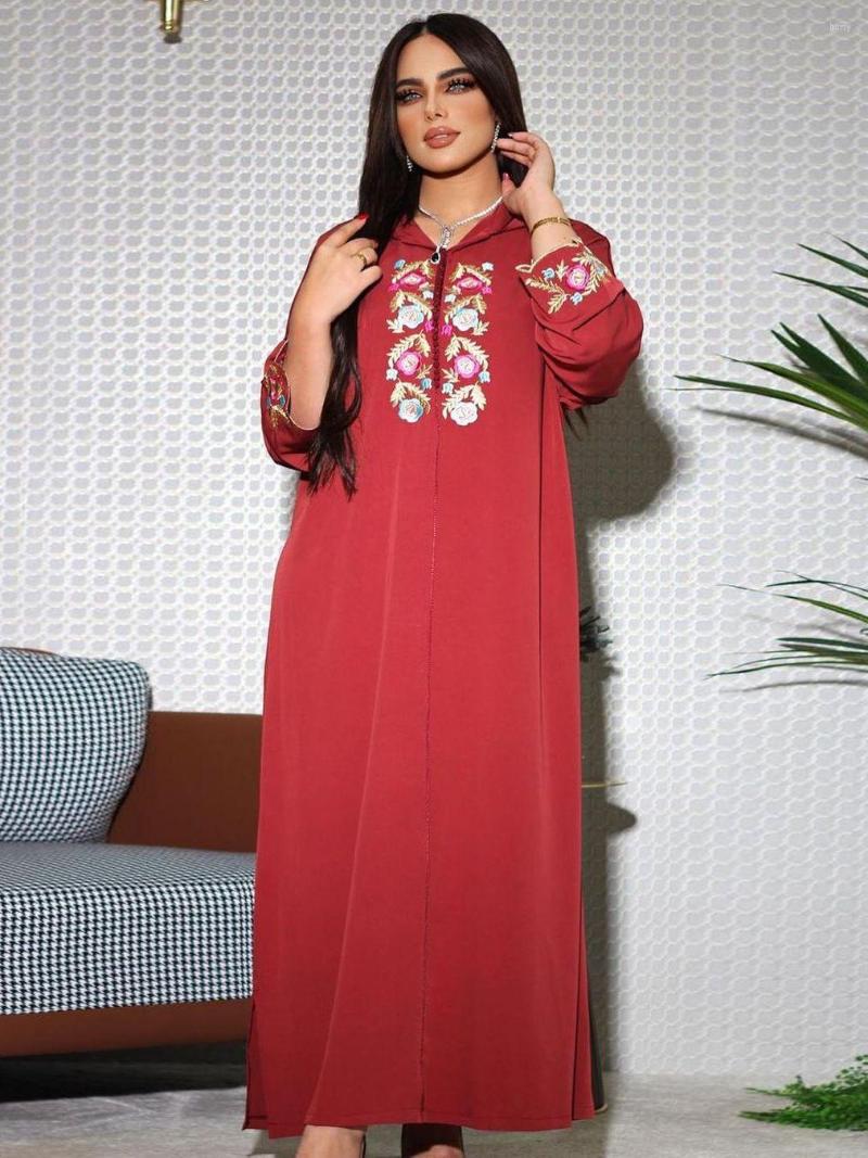 Ethnic Clothing Dubai Fashion Floral Embroidery Islam Muslim Dress Kaftan Caftan Women Djellaba Robe Longue Vetement Musulmane Femme Wy966
Ethnic Clothing Dubai Fashion Floral Embroidery Islam Muslim Dress Kaftan Caftan Women Djellaba Robe Longue Vetement Musulmane Femme Wy966