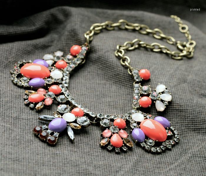 Choker Luxury Statement Flowers Gold Color Necklace Vintage Glass Resin For Women Sweater Chains Fashion Jewelry
Choker Luxury Statement Flowers Gold Color Necklace Vintage Glass Resin For Women Sweater Chains Fashion Jewelry