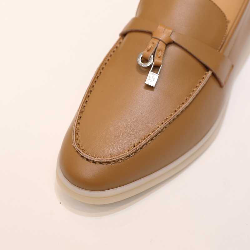 Italy Designer Shoes Loropiana Pendant Cowhide Women's Shoes Versatile Flat Shoes Push on Lefu Shoes Lp Single Shoes Black Small Leather Shoes, Black2
Italy Designer Shoes Loropiana Pendant Cowhide Women's Shoes Versatile Flat Shoes Push on Lefu Shoes Lp Single Shoes Black Small Leather Shoes, Black2