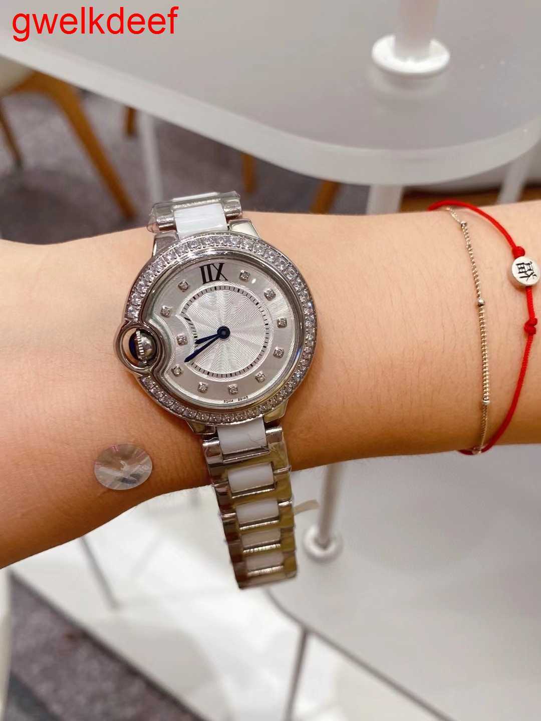 Wristwatches Luxury Custom Bling Iced Out Watches White Gold Plated Moiss anite Diamond Watchess 5A high quality replication Mechanical QFDF
Wristwatches Luxury Custom Bling Iced Out Watches White Gold Plated Moiss anite Diamond Watchess 5A high quality replication Mechanical QFDF