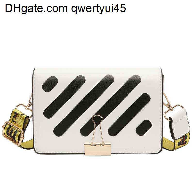 qwertyui45 Totes Small Square Women Stripe High-capacity Shoulder Bag Fashion Women's Leisure Messenger Handbag 021723H, Rred-b
qwertyui45 Totes Small Square Women Stripe High-capacity Shoulder Bag Fashion Women's Leisure Messenger Handbag 021723H, Rred-b