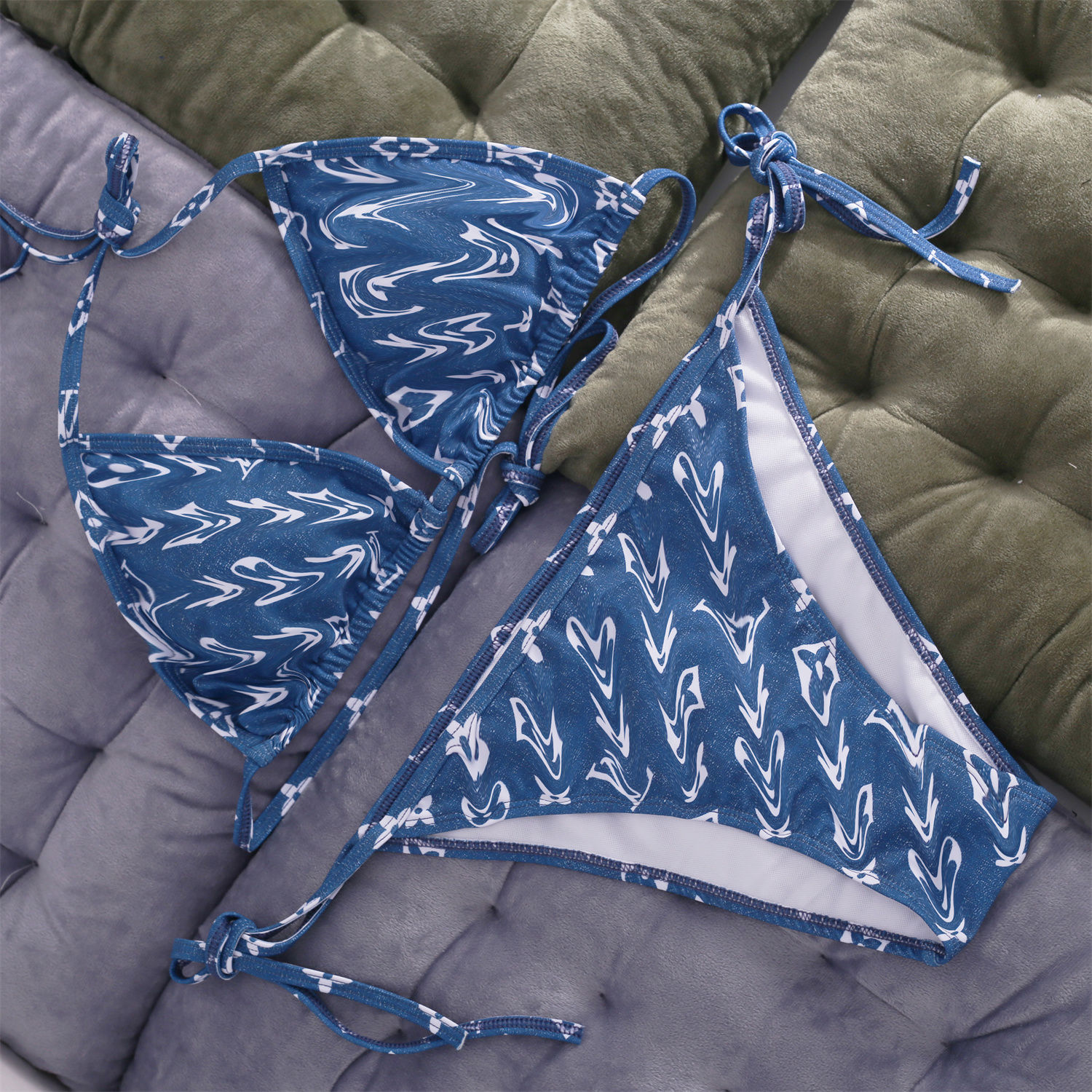 2023 Fashion Bikini designer swim Women Swimsuits bikini set Multicolors Summer Time Beach Bathing suits Wind Swimwear, Blue
2023 Fashion Bikini designer swim Women Swimsuits bikini set Multicolors Summer Time Beach Bathing suits Wind Swimwear, Blue
