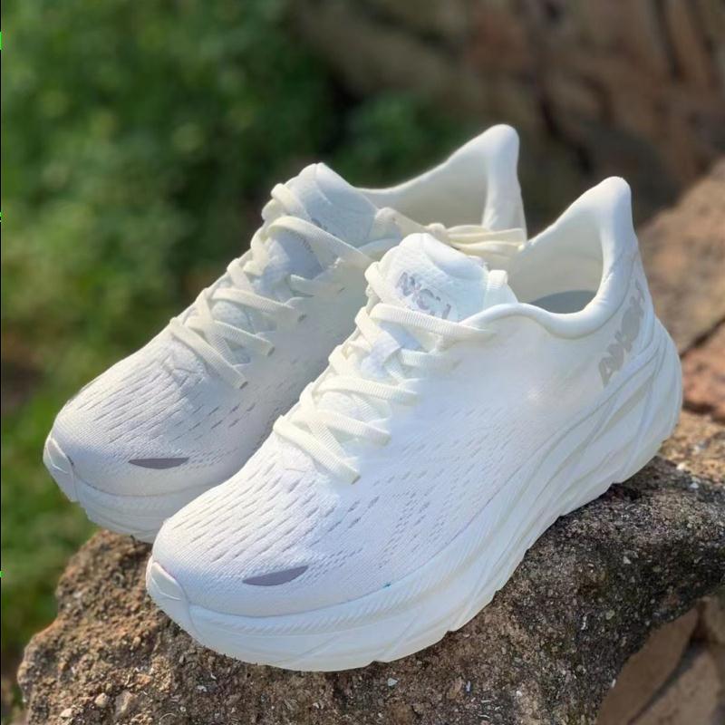 Boots Hoka One One … - image