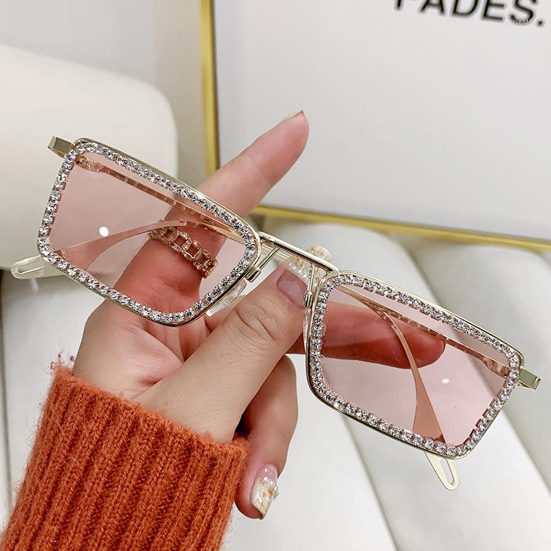 Sunglasses Women Oversized Square Diamond Men Fashion Sun Glasses Brand Designer UV400 Unisex Streetwear Eyewear
Sunglasses Women Oversized Square Diamond Men Fashion Sun Glasses Brand Designer UV400 Unisex Streetwear Eyewear