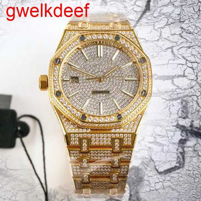 Wristwatches Luxury Custom Bling Iced Out Watches White Gold Plated Moiss anite Diamond Watchess 5A high quality replication Mechanical WJGW, Silver
Wristwatches Luxury Custom Bling Iced Out Watches White Gold Plated Moiss anite Diamond Watchess 5A high quality replication Mechanical WJGW, Silver