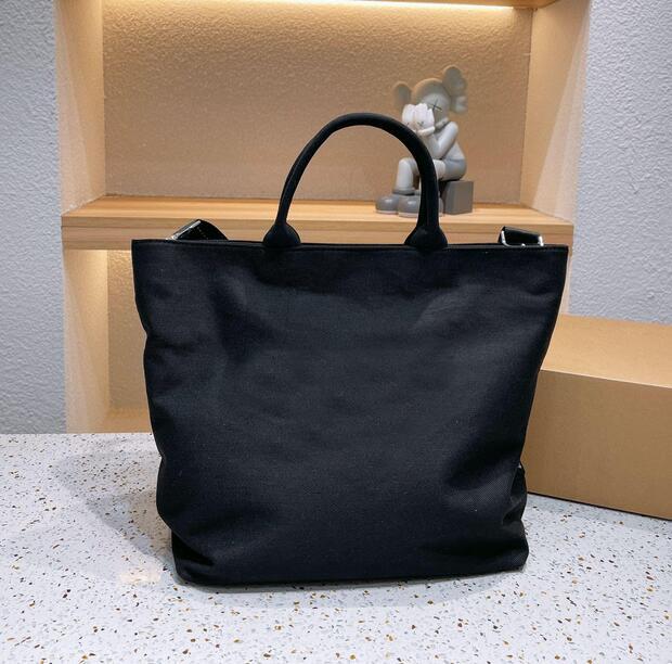 Designer Handbag women bags weekender bag Fashion Shoulder Bags office lady bum Female large tote handbag designers Genuine Leather handbags bag Casual Tote, Black
Designer Handbag women bags weekender bag Fashion Shoulder Bags office lady bum Female large tote handbag designers Genuine Leather handbags bag Casual Tote, Black