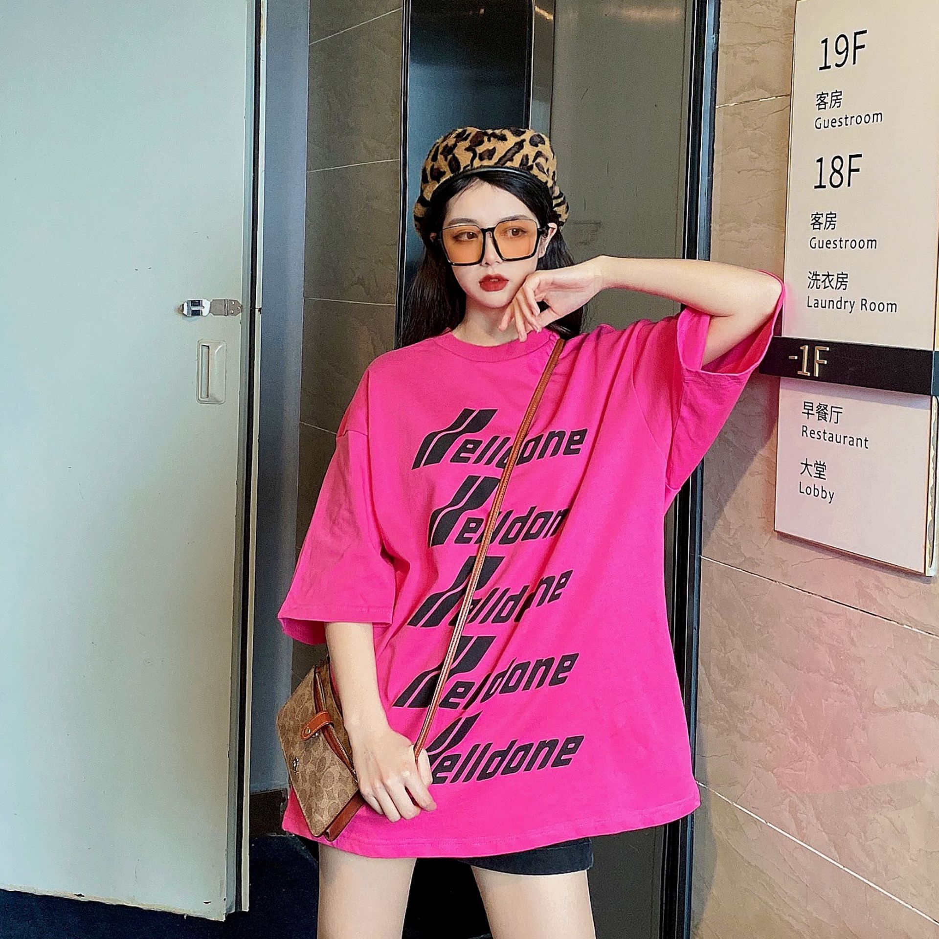 We 11 Done T Shirt Men Women 2022 Summer Korean Fashion Tees Oversize Cotton Barrage Short Sleeve T-Shirt, Dark gray
We 11 Done T Shirt Men Women 2022 Summer Korean Fashion Tees Oversize Cotton Barrage Short Sleeve T-Shirt, Dark gray