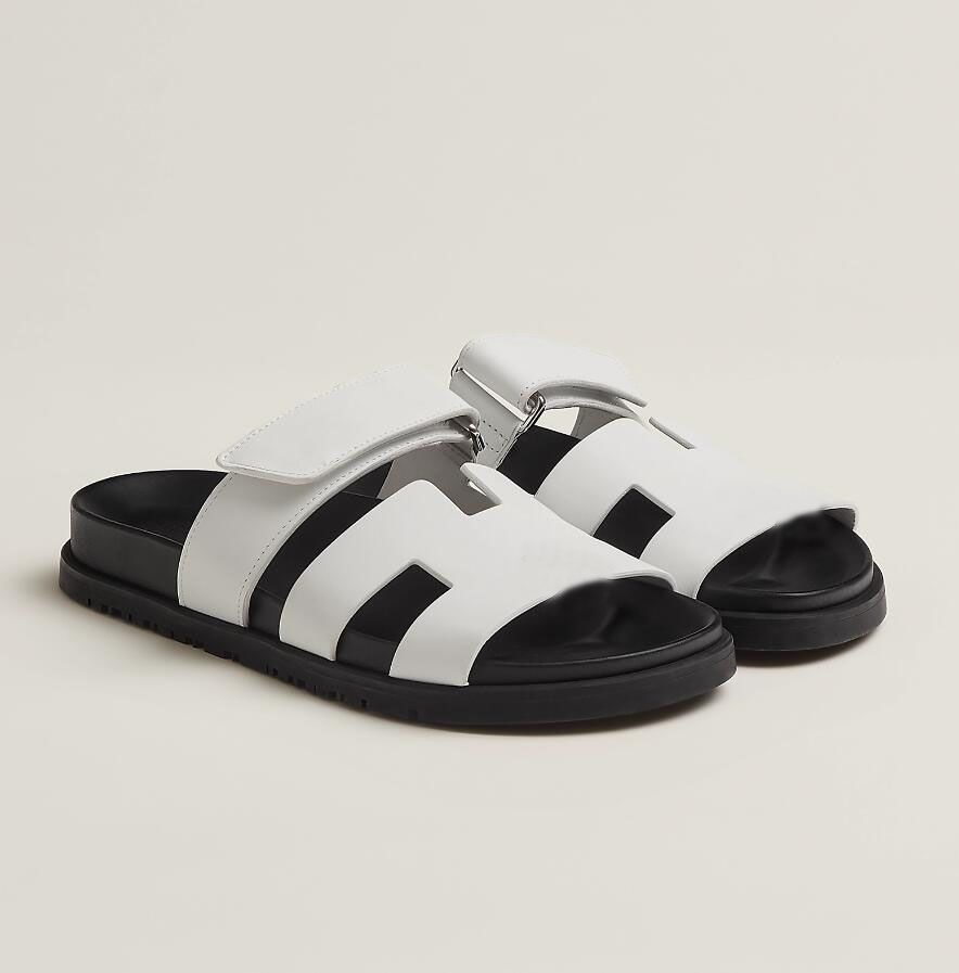 New Summer Luxury Men's Chypre Sandals Shoes Calfskin Leather Slip On Beach Slippers Comfort Slide Flats Man White Adjustable Strap Casual Walking shoe Original Box
New Summer Luxury Men's Chypre Sandals Shoes Calfskin Leather Slip On Beach Slippers Comfort Slide Flats Man White Adjustable Strap Casual Walking shoe Original Box