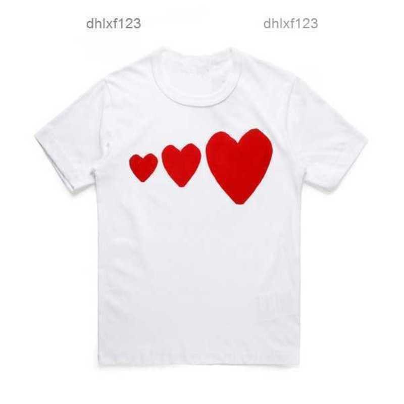 Play Mens t Shirt Designer Red Commes Heart Casual Women Garcons s Badge Des Quanlity Ts Cotton Cdg Embroidery Short Sleeveb6r5
Play Mens t Shirt Designer Red Commes Heart Casual Women Garcons s Badge Des Quanlity Ts Cotton Cdg Embroidery Short Sleeveb6r5