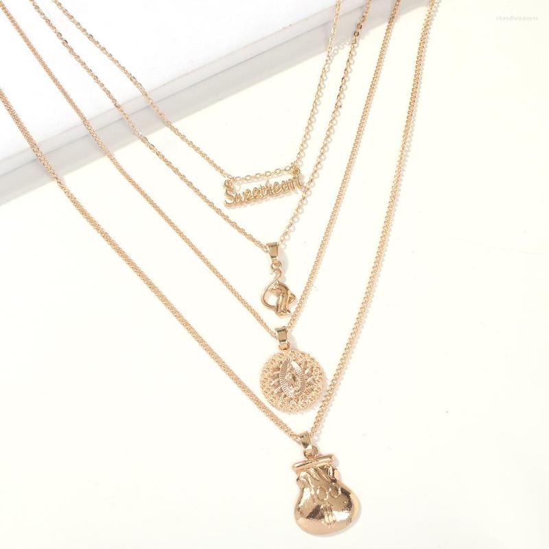 Pendant Necklaces European And American Fashion INS Cold Wind Multi-layer Necklace Letter Geometry Alloy
Pendant Necklaces European And American Fashion INS Cold Wind Multi-layer Necklace Letter Geometry Alloy