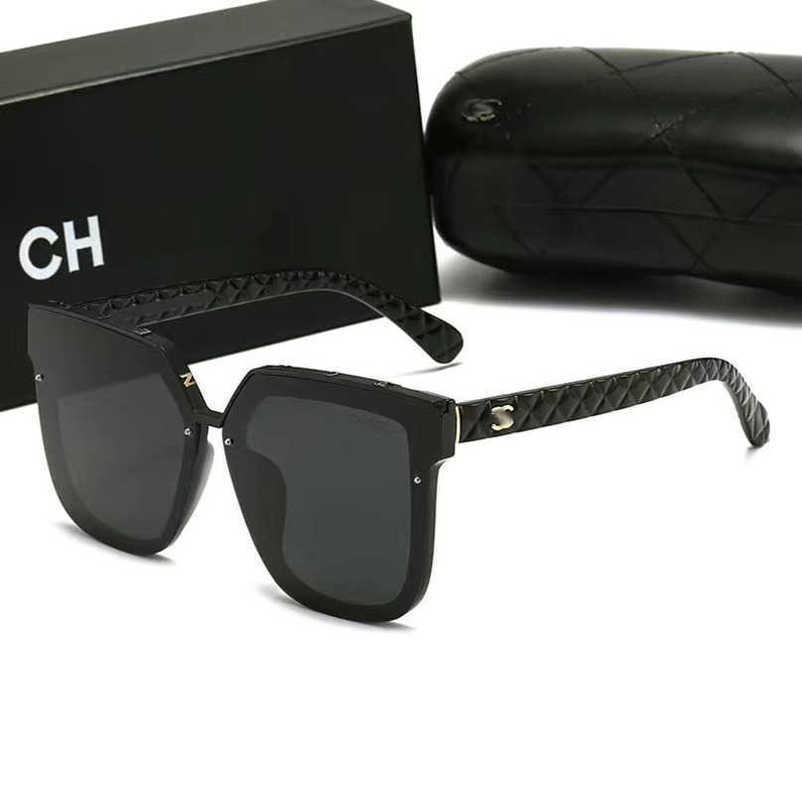 Luxury Classic Fashion Frames Sunglasses Ch Brand Women Men Sunglass Designers Sun Glasses Counter Packag Box Beach Radiation-proof Travel Sunglasse 7SL7
Luxury Classic Fashion Frames Sunglasses Ch Brand Women Men Sunglass Designers Sun Glasses Counter Packag Box Beach Radiation-proof Travel Sunglasse 7SL7