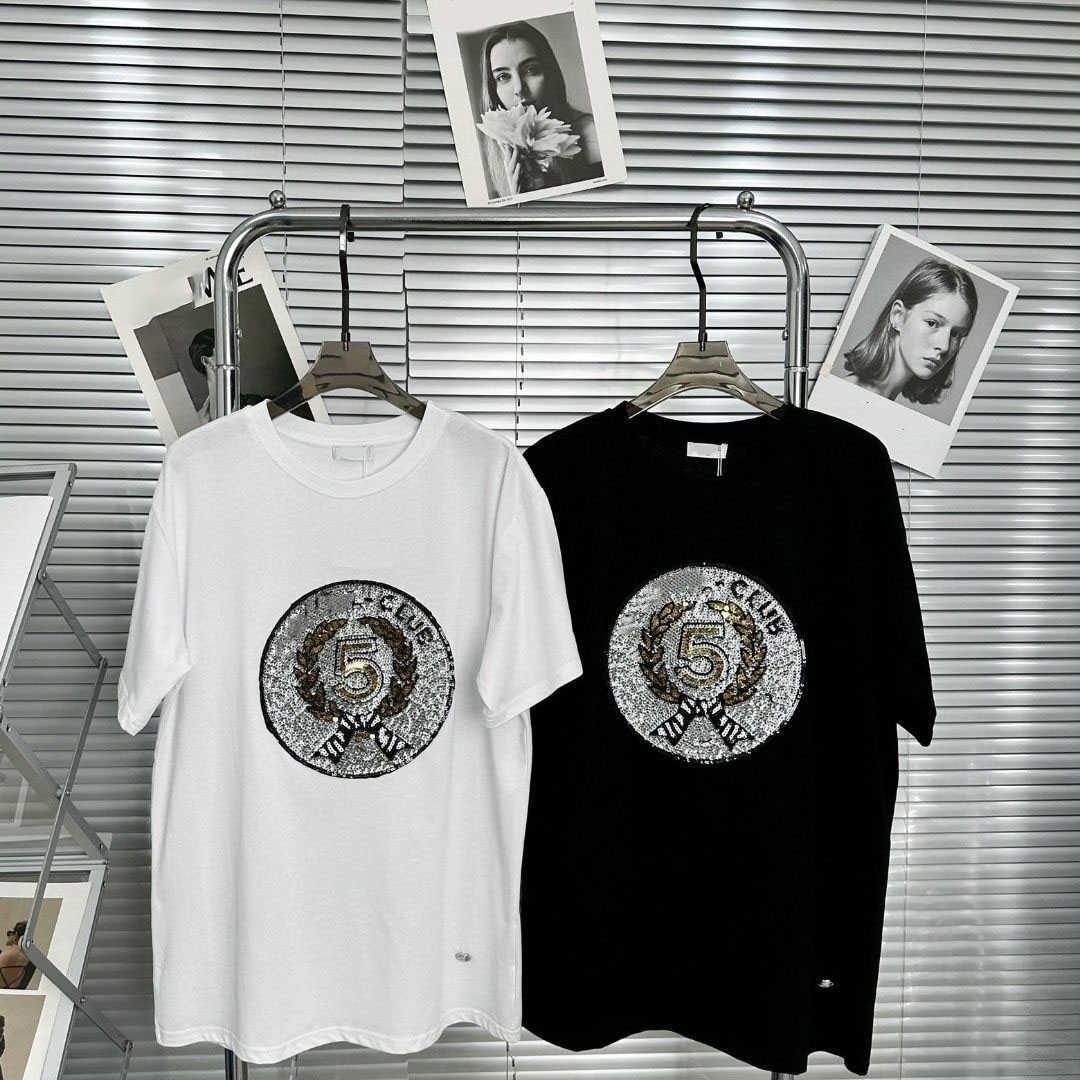 23ss Women' Brand sequins embroidery Pure Cotton T-shirt Round collar T-shirt pullover Large edition short sleeve Spring and summer fashion popular new, White
23ss Women' Brand sequins embroidery Pure Cotton T-shirt Round collar T-shirt pullover Large edition short sleeve Spring and summer fashion popular new, White