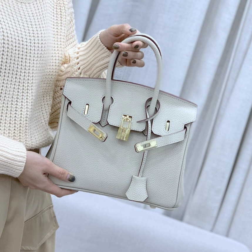 Fashion Design Women Shoulder Bags pattern layer 25cm 30cm 35cm leather women bag Ladies Bag 56%off Discount Female Handbags Purse, Yellow2
Fashion Design Women Shoulder Bags pattern layer 25cm 30cm 35cm leather women bag Ladies Bag 56%off Discount Female Handbags Purse, Yellow2
